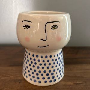 Plant pot